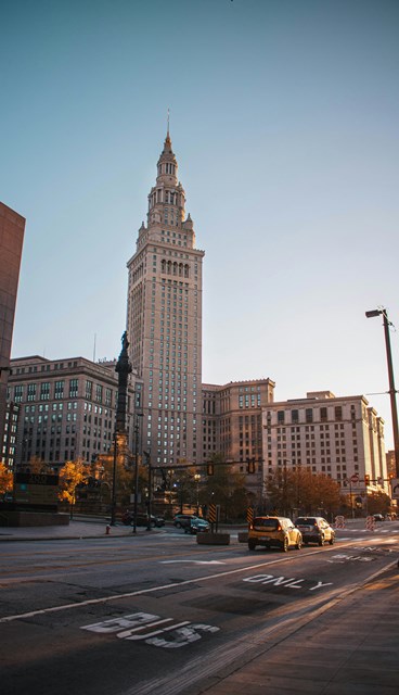 who scraps cars for cash in Cleveland